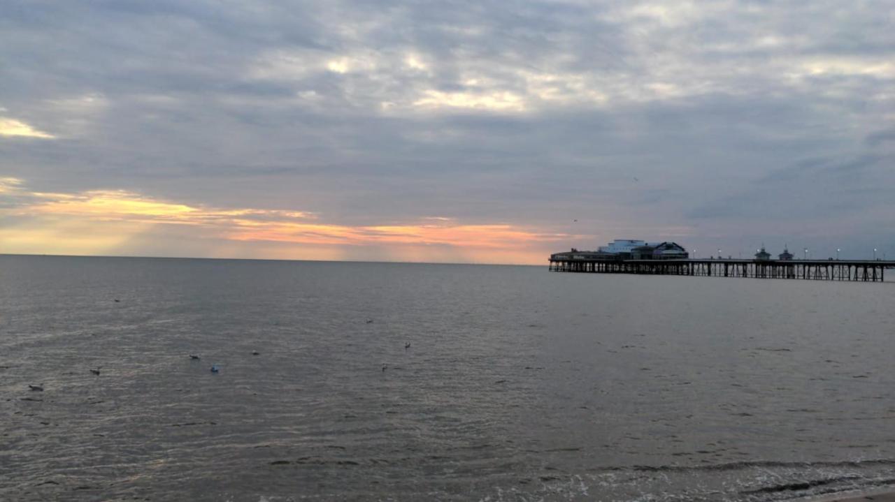 The Winter Garden Suites Blackpool Buitenkant foto